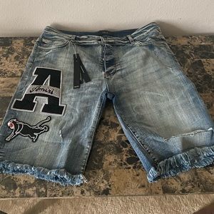 Mens Amari stretch shorts. Hard to find authentic
